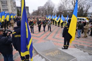 Черкащани вшанували п’ятиріччя Дебальцівської трагедії