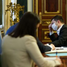 Українські пенсіонери вже отримують по 1000 гривень допомоги за ініціативою Президента