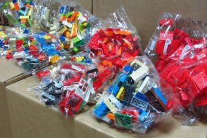 Перші класи Черкащини отримали майже 980 ігрових наборів LEGO Play Box