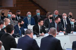 Президент на засіданні Ради розвитку громад та територій: Для остаточного завершення децентралізації маємо вирішити кілька важливих завдань