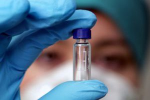 Вакцинування людей від COVID-19 повинне розпочатись у лютому