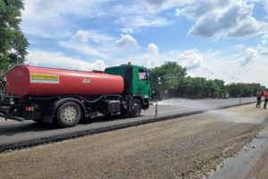 “Велике будівництво”: триває ремонт ділянки автодороги Н-16 перед заїздом в Черкаси зі сторони Сміли