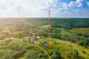 Будівництво мережі 4G в селах зможе пришвидшитись майже вдвічі— законопроєкт ухвалено в першому читанні