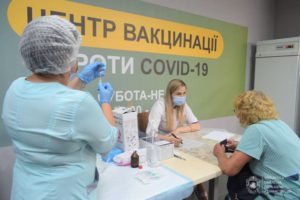 Ще 1370 жителів області захворіли на COVID-19 за добу