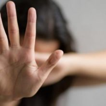 Як діяти якщо ви чи інша людина постраждала від сексуального насильства чи торгівлі людьми
