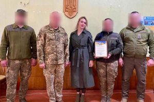З нагоди Дня територіальної оборони України бійців військових частин відзначено Грамотами Черкаської РВА
