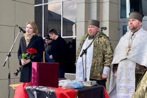 У Черкаському районі віддали шану воїнам, які поклали своє життя на захист Батьківщини