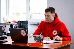 “Догляд вдома”. На Черкащині розпочався проєкт ТЧХУ на підтримку потребуючих категорій громадян