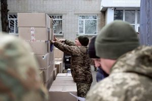 Оборонцям передали черговий транш допомоги від Черкащини