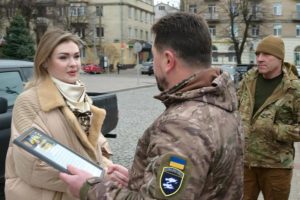 Чим більше допомоги, тим менше втрат серед наших воїнів, – Валерія Бандурко