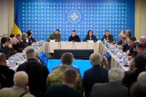 Прямий діалог: Президент України відвідав Черкащину