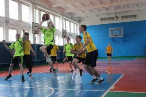 У Черкаському районі завершився ІІІ етап змагань національного проекту “Всеукраїнські шкільні ліги пліч-о-пліч”