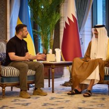 Президент зустрівся з Еміром Катару
