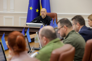 Понад 8 млн українців уже отримали кошти за програмою Зимова єПідтримка, — Денис Шмигаль