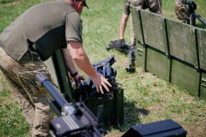 Гранатомети, пікапи та наземний дрон: Черкащина передала чергову допомогу для військових на фронт