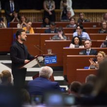 Володимир Зеленський: Маємо докласти всіх зусиль, щоб російські злочинці, включно з Путіним, постали перед правосуддям у Гаазі