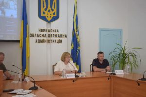 Надання соціальних, правничих, адміністративних послуг ветеранам/ветеранкам та членам їх сімей обговорили на нараді в Черкаській ОВА.