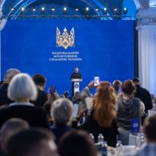 Ми досягнемо миру, який буде стійким і який буде тривати; саме за це сьогодні всі наші молитви – Президент під час виступу на Національному молитовному сніданку