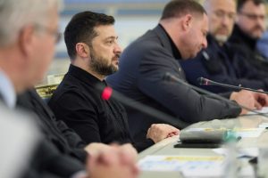 Президент провів нараду з урядовцями щодо результатів Уряду за сто днів роботи