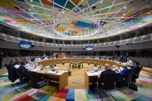 Нам потрібно створити жорсткий контроль за виконанням санкцій і реальні наслідки для тих, хто порушує правила