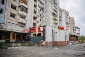 У Каневі триває ліквідація наслідків ворожої ракетно-дронової атаки