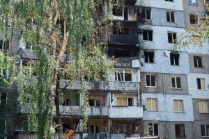 У Черкасах долають наслідки ворожого обстрілу