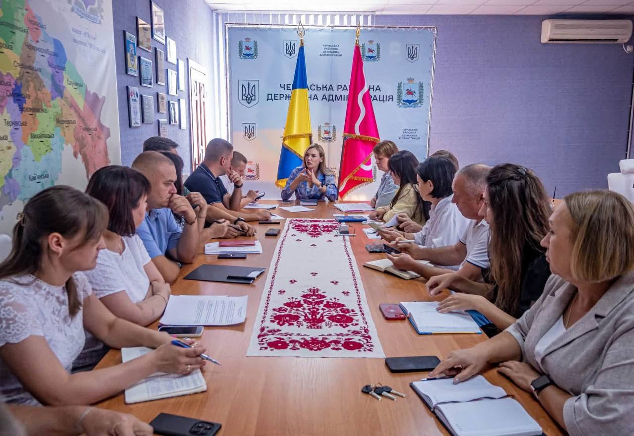 Робочий тиждень розпочали з апаратної наради