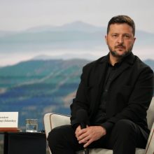 Країни Карпатського регіону мають значний потенціал співпраці в оборонній, енергетичній, транспортній галузях – Президент під час Карпатського економічного форуму