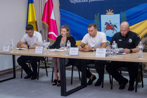 Сильний фронт починається із сильного тилу