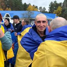 270 наших людей вдома